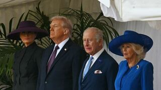 Trump obsequia al rey Carlos III réplica de espada de Eisenhower en su visita de Estado al Reino Unido
