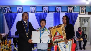 Huancayo: Niño de 12 años ingresa a la universidad y es reconocido en su distrito