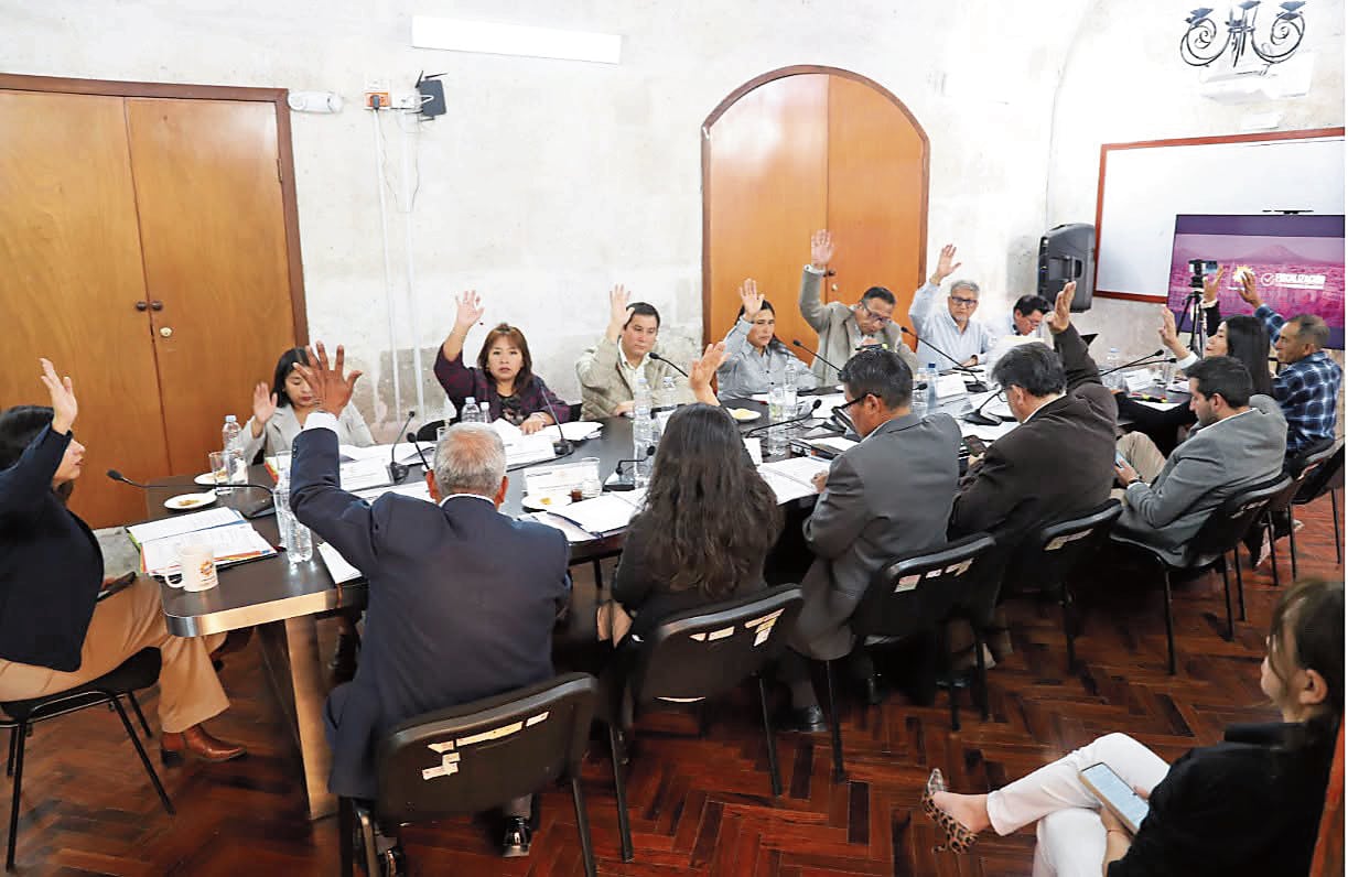 Nuevos consejeros integrarán la máxima autoridad legislativa de Arequipa. Foto: GEC.