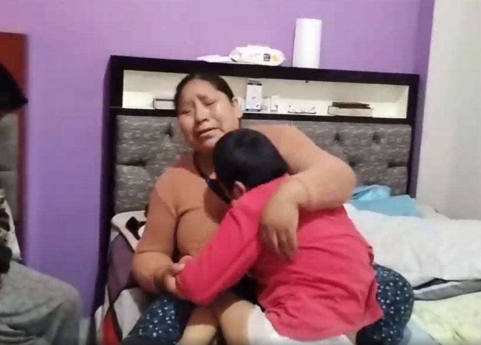 La madre soltera Rosalía Osco Nina hace grandes sacrificios por su hijo Bryan. (Foto: Difusión)