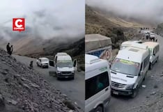 Puno: Delincuentes armados asaltan a pasajeros y se llevan dos camionetas
