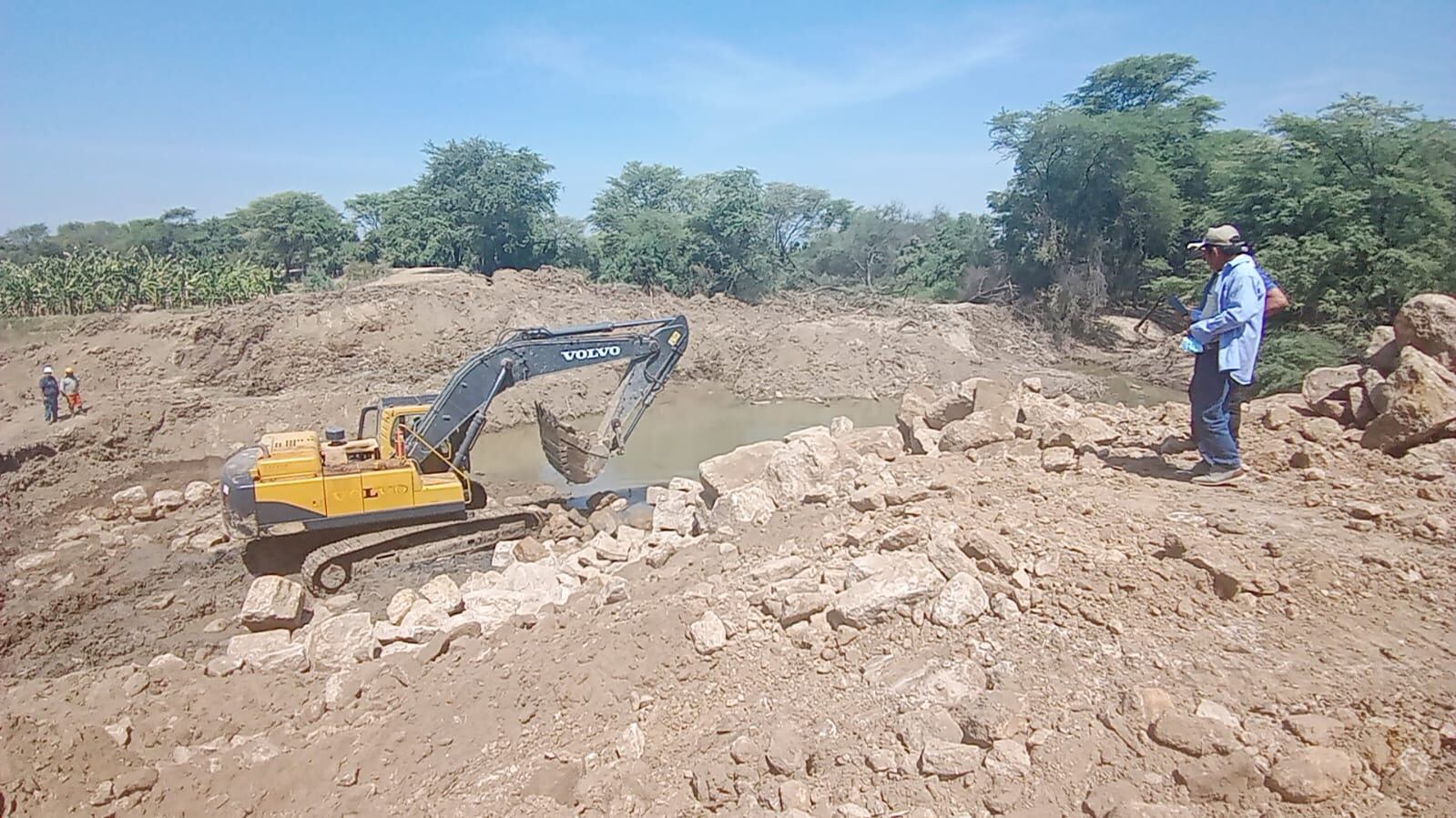 Con trabajos buscan proteger 1000 hectáreas de cultivo en estas localidades