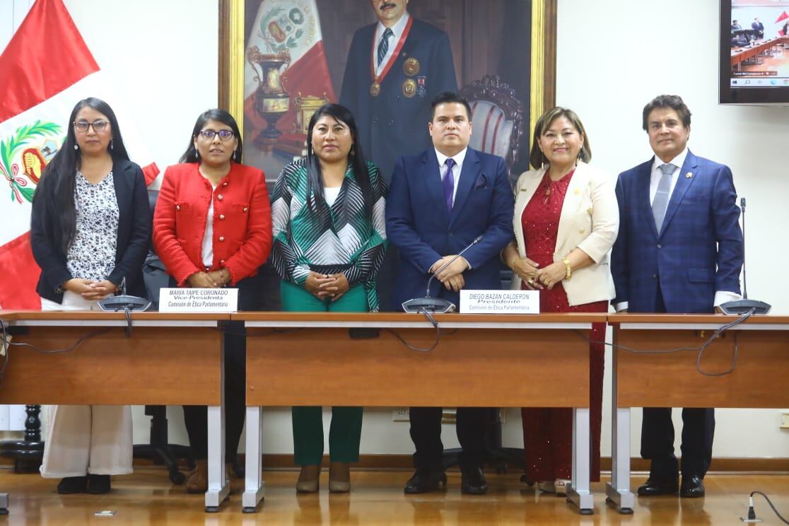 Congresista Diego Bazán es elegido presidente de la comisión de Ética Parlamentaria para el Periodo Anual de Sesiones 2023-2024. La vicepresidencia de este grupo de trabajo lo ocupará la congresista María Taipe, quedando pendiente para próxima sesión la elección del secretario.