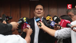 Enrique Valderrama pide a Keiko Fujimori mantener a Julio Velarde al frente del Banco Central de Reserva