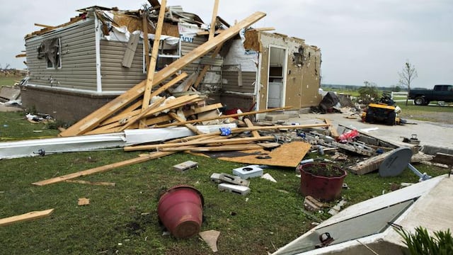 Más de 30 muertos por tornados en EE.UU.