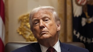 EE.UU. amenaza con quitar fondos a Nueva York por dar licencias comerciales a inmigrantes