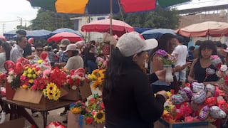 Día de la Madre: familias rindieron homenaje con flores en camposanto de Chiclayo