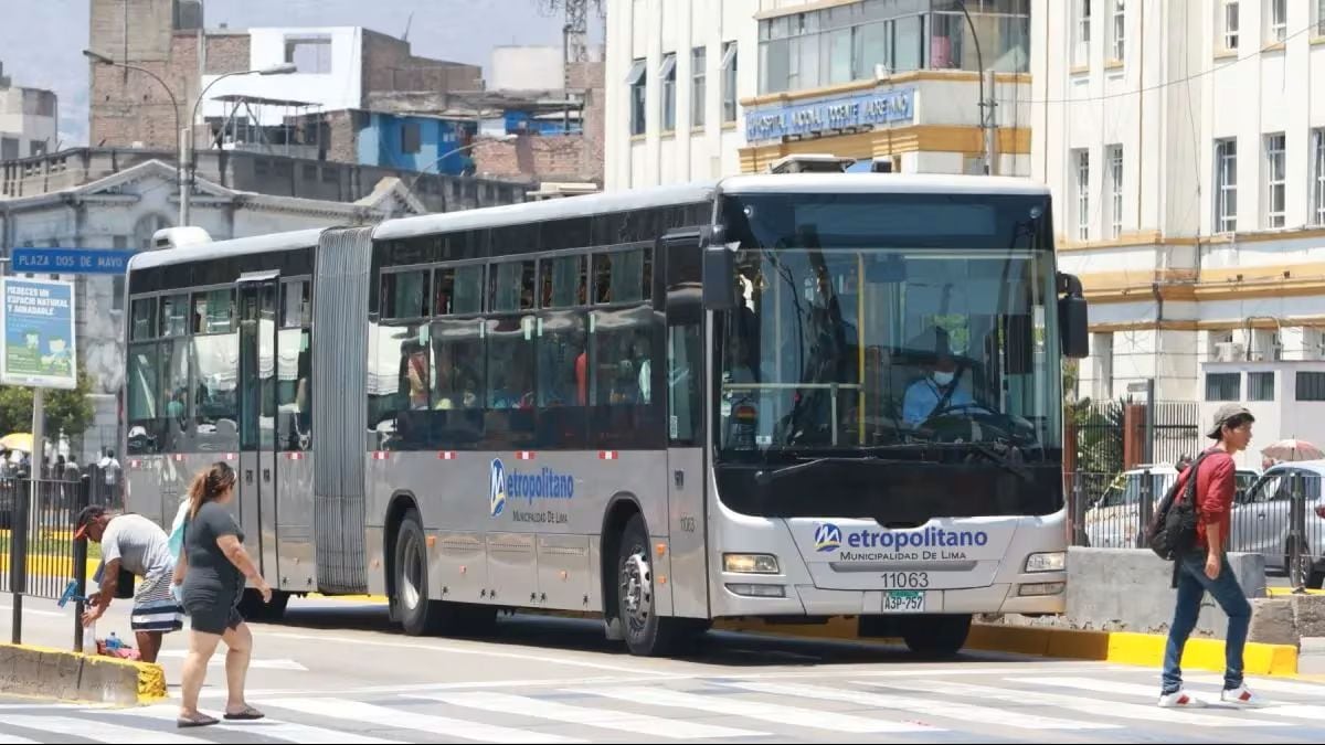 Servicios operarán con ajustes según la demanda y rutas habituales en Lima y Callao. Foto: Andina.