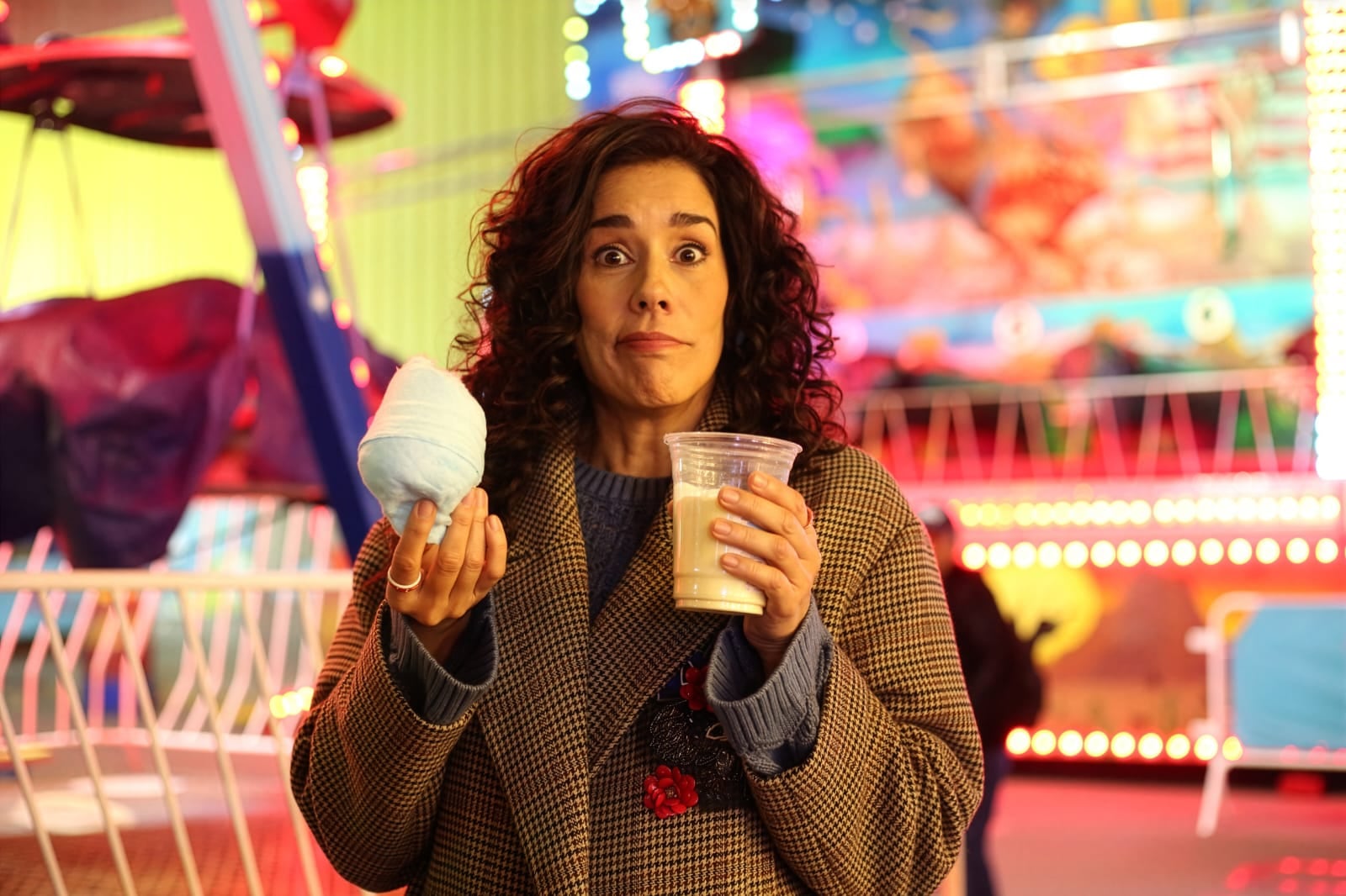 La nueva comedia dirigida por Ani Alva Helfer apuesta por una historia emocional y cercana sobre el amor en sus distintas etapas.