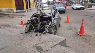 Tacna: Delincuentes roban auto y lo destrozan en persecución (VIDEO)