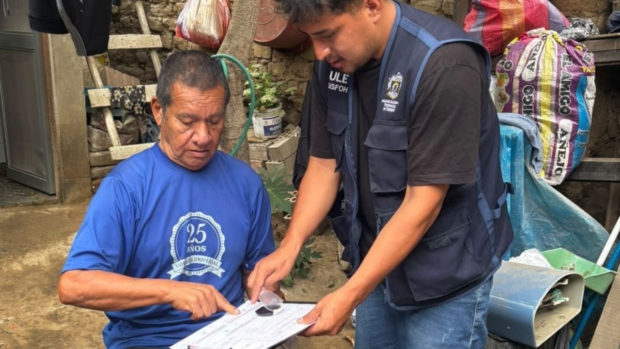 Municipalidad empadrona a quienes podrían recibir ayuda humanitaria durante emergencia.