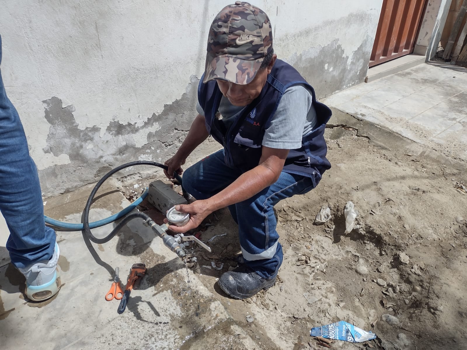 Entre las causas de estas emergencias se encuentran la baja producción de los pozos, bajo nivel de caudal en canales, ríos, limpieza de canales programadas, entre otros motivos