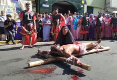 Tacna: Jóvenes acercan a Jesús a la población con representación de Vía Crucis