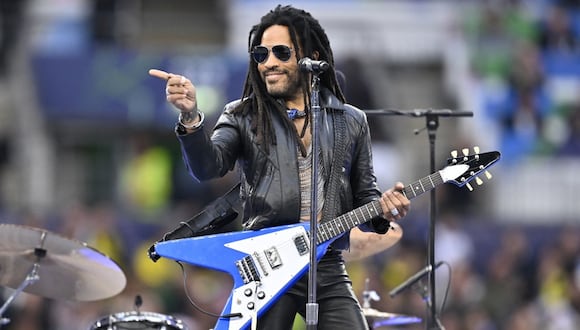 US singer Lenny Kravitz performs on stage prior to the UEFA Champions League final football match between Borussia Dortmund and Real Madrid, at Wembley stadium, in London, on June 1, 2024. (Photo by INA FASSBENDER / AFP)