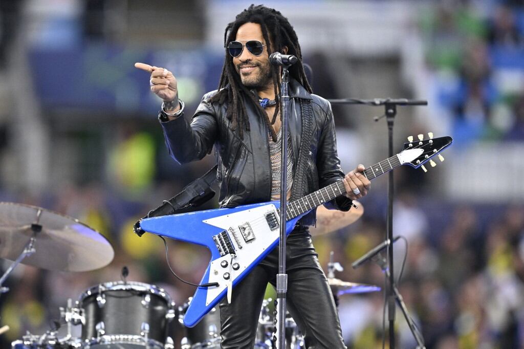 US singer Lenny Kravitz performs on stage prior to the UEFA Champions League final football match between Borussia Dortmund and Real Madrid, at Wembley stadium, in London, on June 1, 2024. (Photo by INA FASSBENDER / AFP)