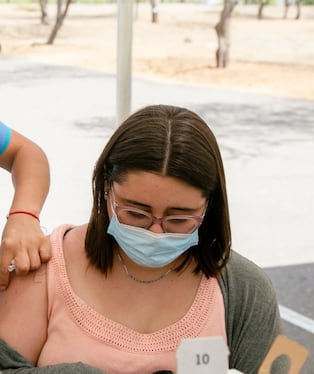 Piden vacunar a menores a fin de evitar complicaciones