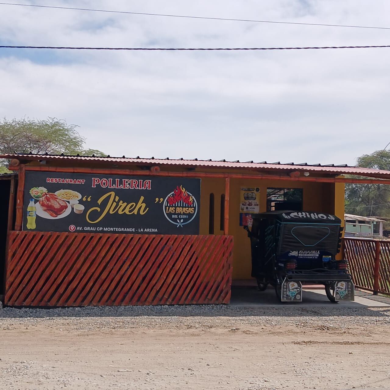 Delincuentes amenazaron con sus armas de fuego a los comensales