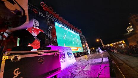 Cienciano avanza a cuartos de final y desata celebración en la Plaza Mayor de Cusco (GALERÍA)