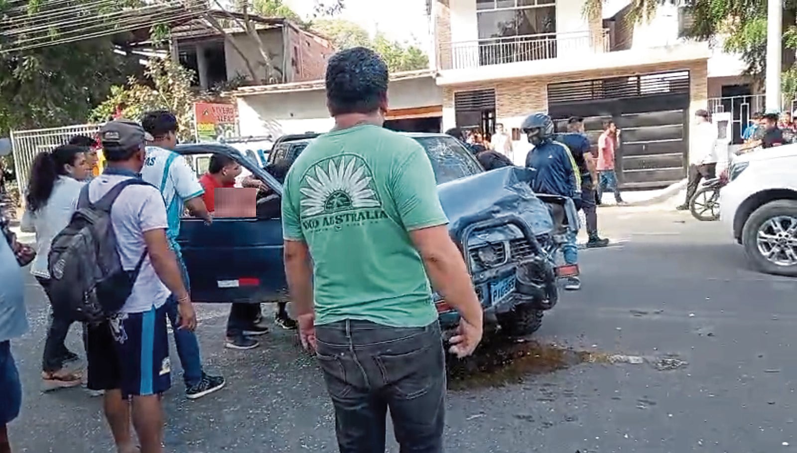 Habría estado manejando la camioneta en estado de ebriedad y participó en el triple choque que dejó varios heridos