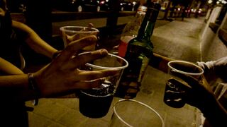 El Agustino: Prohíben el consumo de bebidas alcohólicas en la vía publica 