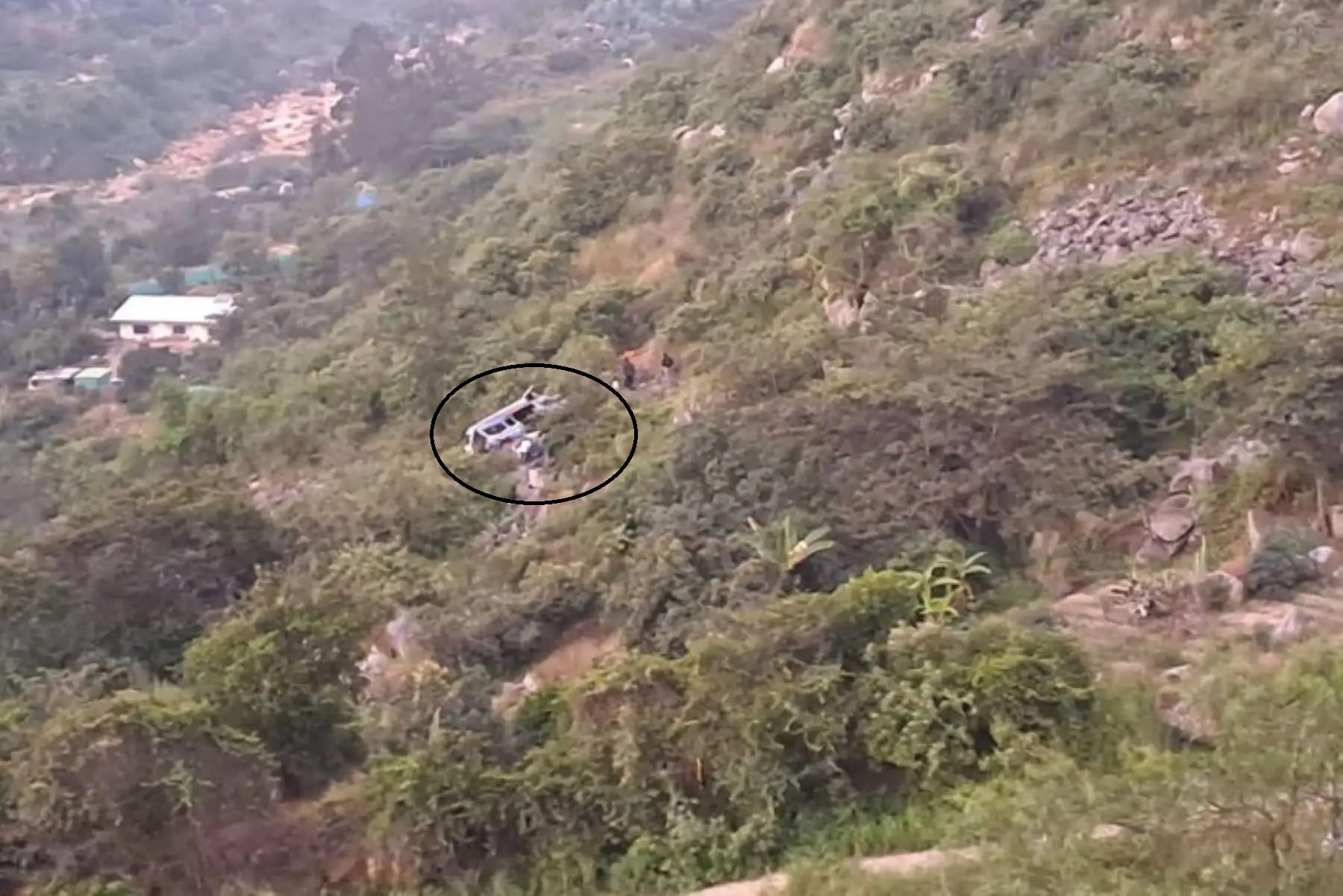 Diez de los lesionados permanecen en observación en el Hospital de Cascas, mientras que un herido fue referido al Hospital Regional de Trujillo debido a la gravedad de su estado.