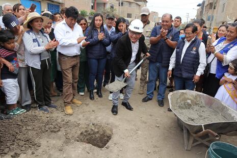 Chiclayo: trabajadores municipales de La Victoria protestan por pagos atrasados