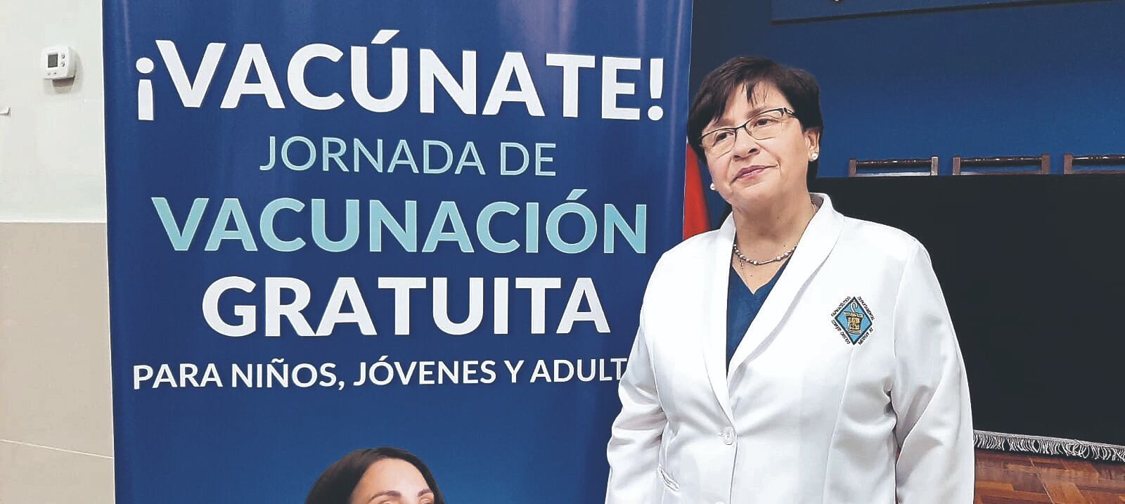 Decana del colegio Químico Farmacéutico anuncia campaña. (Foto: GEC)