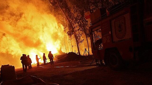 ​EE.UU. donará 500 mil dólares para damnificados de incendios en Chile