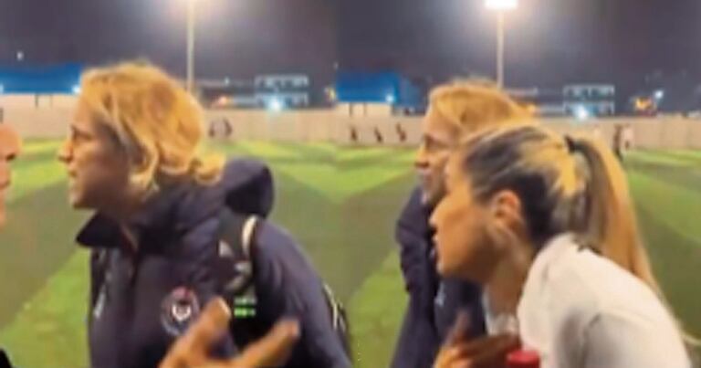 Desafortunado episodio se hizo viral en redes.