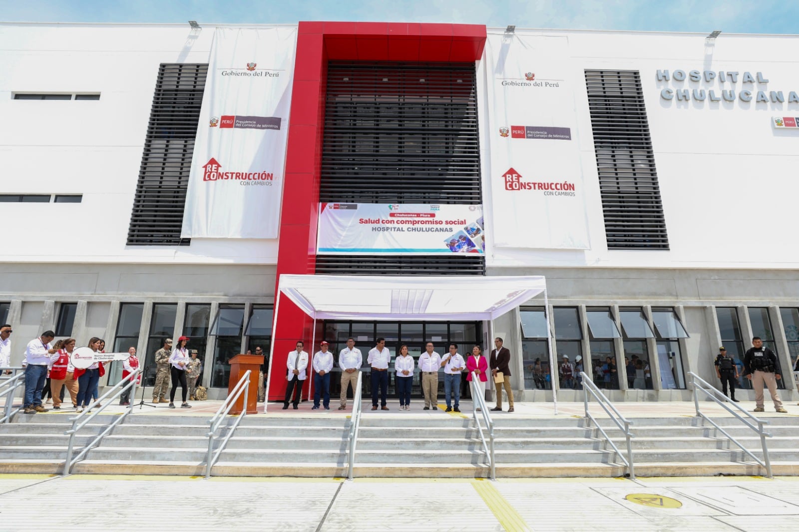 El pasado 24 de agosto, la presidenta de la República, Dina Boluarte, inauguró el hospital construido por la Autoridad para la Reconstrucción con Cambios.