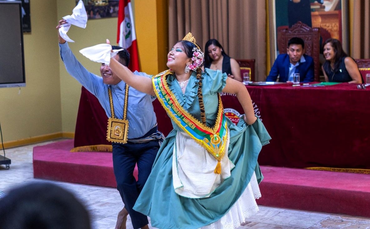 Piurana Isabela Tume engalana el evento nacional de marinera y tondero.