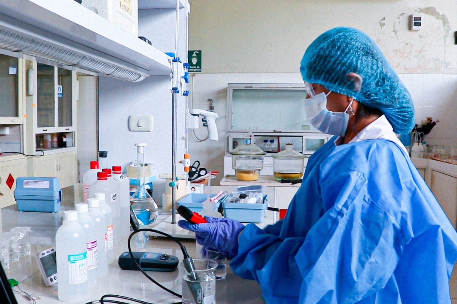 Inspeccionan plantas embotelladoras de agua de mesa en Piura