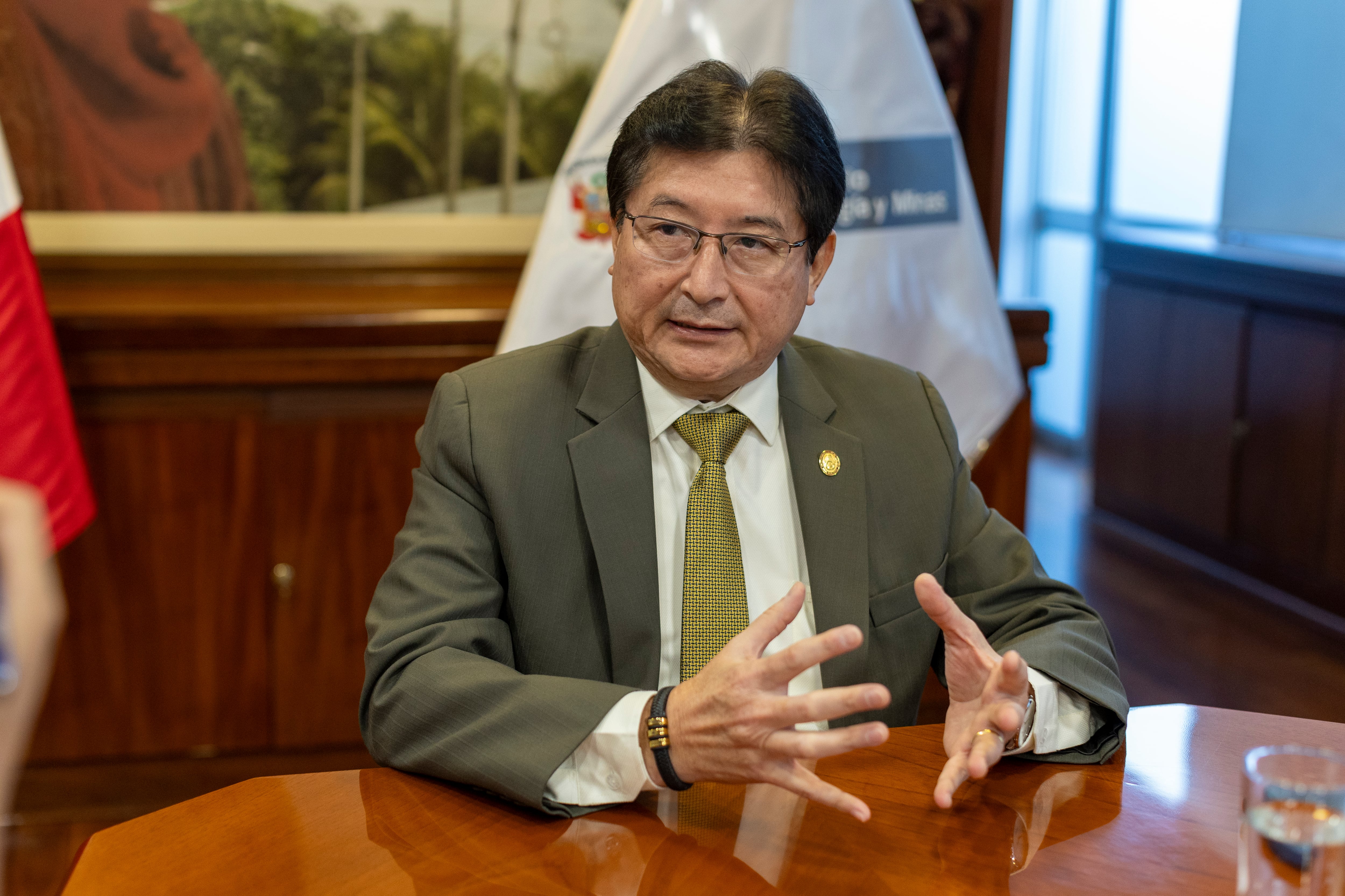 La bancada de Juntos por el Perú impulsa el pedido para que el ministro de Energía y Minas responda ante la Cámara de Diputados por el incremento de los combustibles y el abastecimiento de diésel. (Foto: Mario Zapata/GEC)