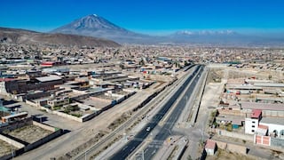 Gobierno Regional de Arequipa: 12 obras paralizadas