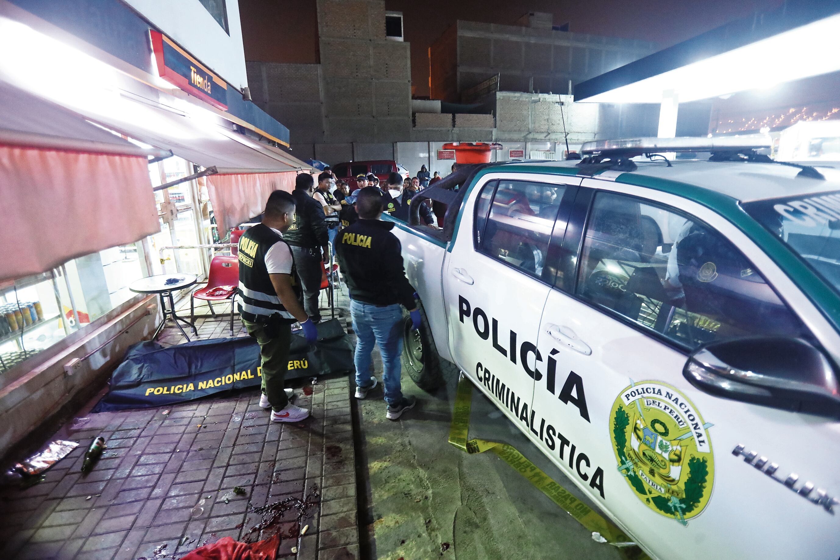 Los homicidios siguen causando dolor en todo el país, a pesar del estado de emergencia en ciudades como Lima y Trujillo.