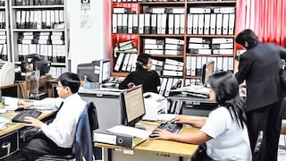 Congreso aprueba gratificación por Fiestas Patrias y Navidad para trabajadores CAS