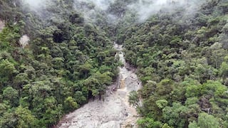 Vía férrea destruida y dos desaparecidos deja huaico en Machu Picchu (VIDEO-FOTOS)