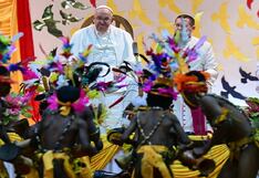 Papa Francisco presidió una misa multitudinaria en “los confines del mundo”