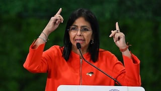 Delcy Rodríguez: “Aquí manda el pueblo venezolano y hay un Gobierno, el de Nicolás Maduro”