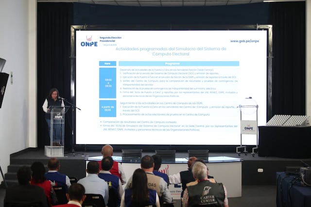 ONPE realiza simulacro nacional para probar sistema de cómputo de la segunda vuelta electoral (Fotos: Jesús Saucedo/GEC)