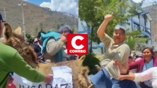 Huancavelica: pobladores de Paltarumi pasean en burro a funcionario municipal durante protesta