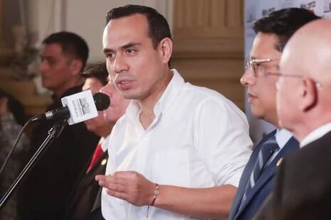 Fiscalía solicita levantar secreto de comunicaciones de cuatro vinculados a José Jerí