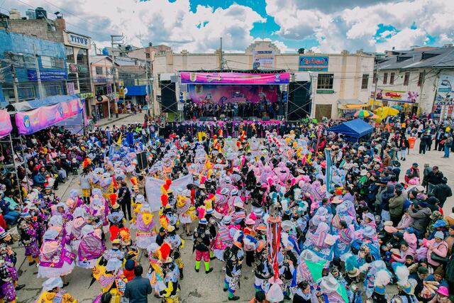 Se trata de una representación humorística de los bailes que trajeron los españoles, como el minué, la contradanza, la pavana o la gallarda y que se practica en los departamentos del centro del Perú. (Foto cortesía: Gobierno Regional de Pasco)