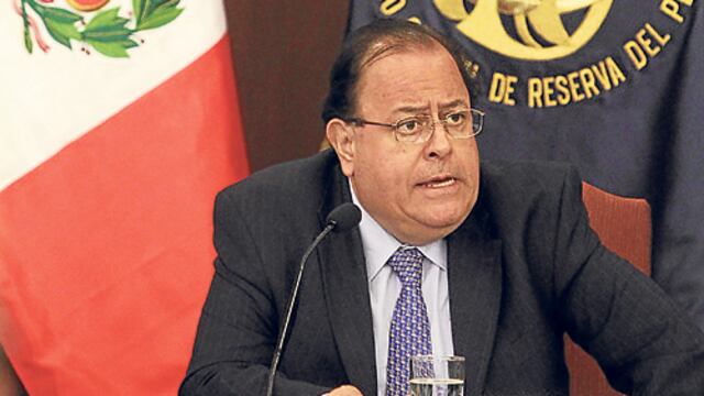 Julio Velarde pide prudencia con entrega de créditos 