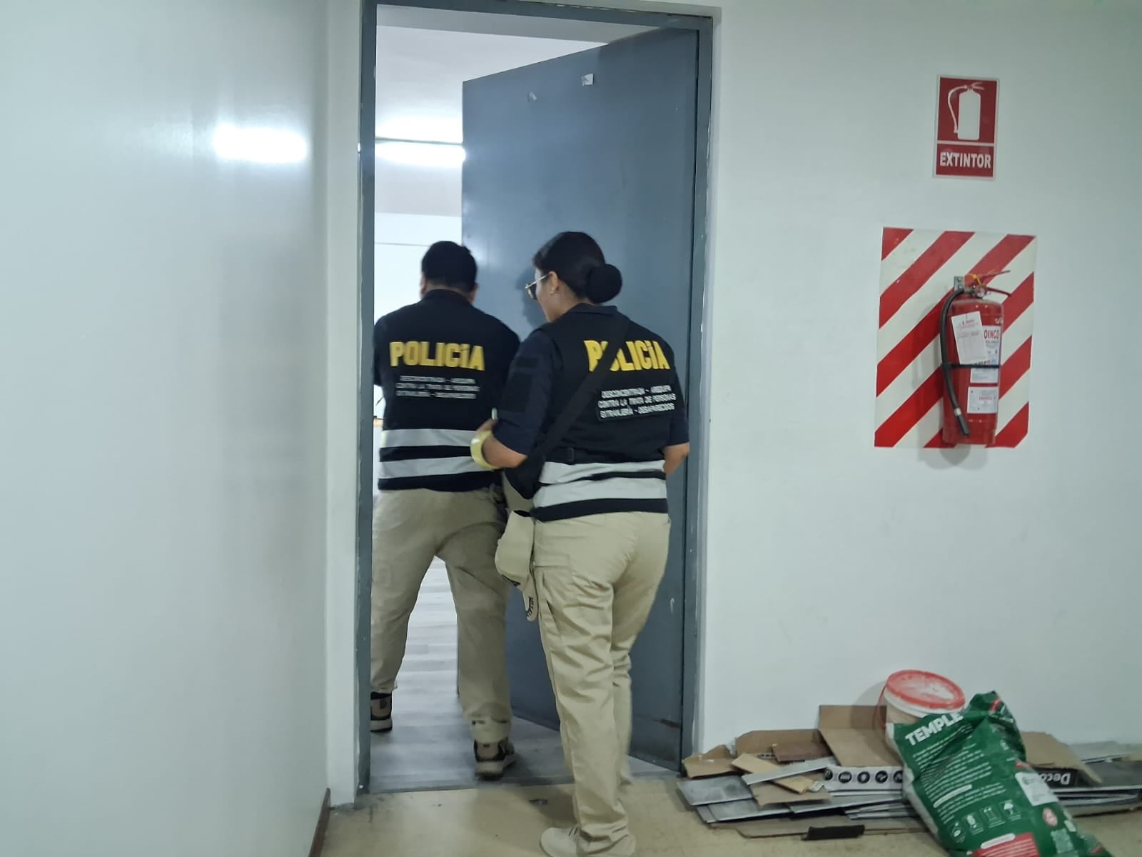 Ministerio Público intervino la MPA por el presunto delito de favorecimiento de la prostitución. (Foto: Flor Barrios/@photo.gec)