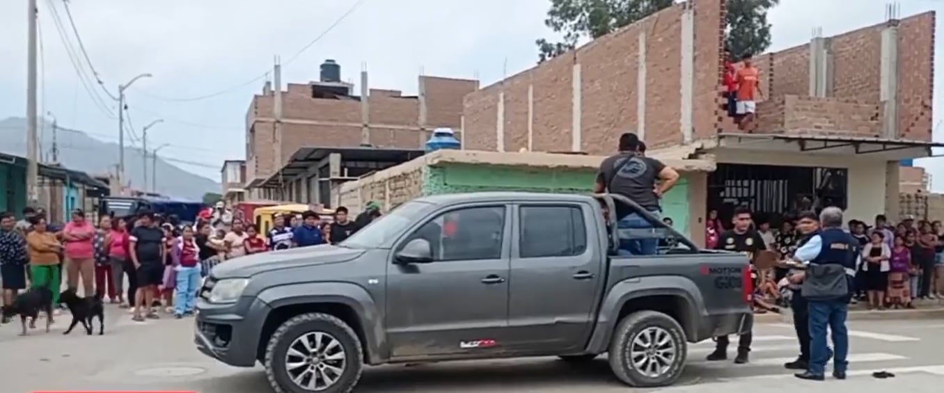 La víctima fue interceptada por delincuentes en el sector San Salvador. Se llevaron su motocicleta y pertenencias.