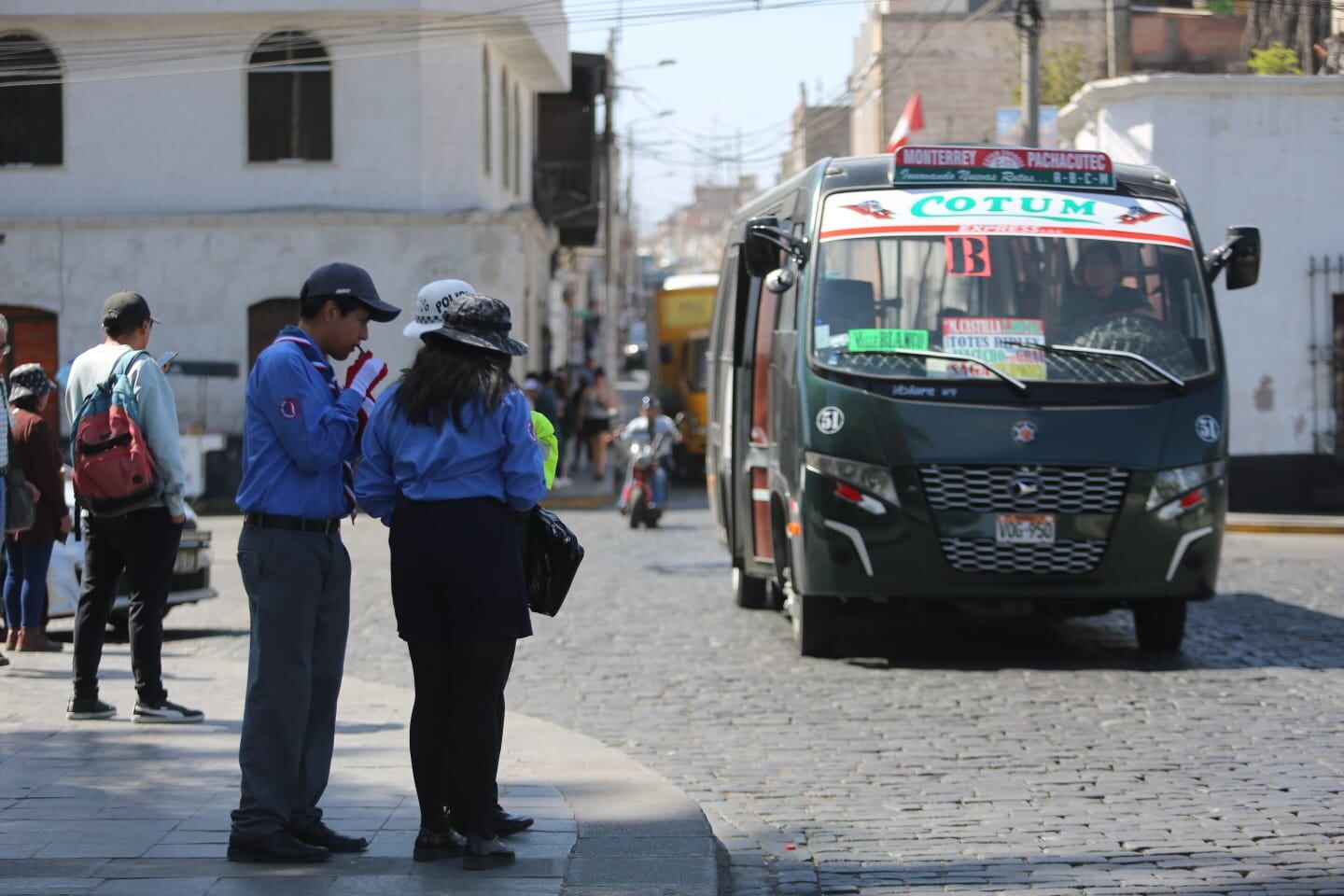 Los escolares fueron designados a diferentes puntos de la ciudad (Foto: GEC)