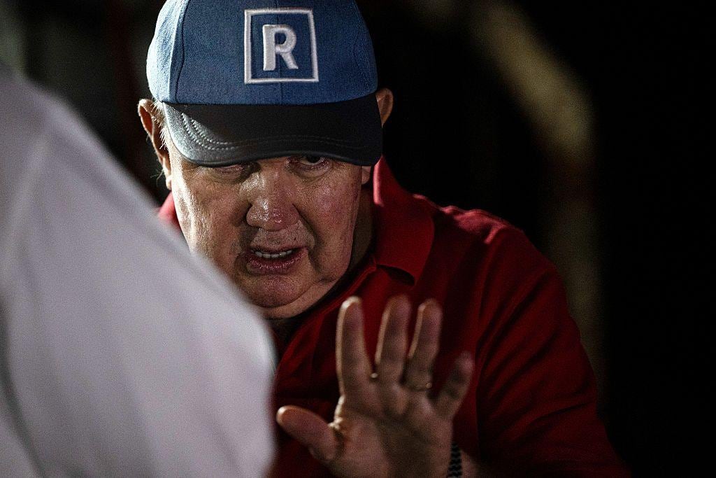 Renovación Popular pide al JNE revocar decisión que dejó fuera a López Aliaga de comicios municipales.