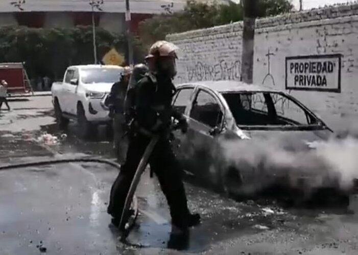 Un cortocircuito habría provocado el siniestro y fue necesaria la presencia de los bomberos para sofocar el fuego.