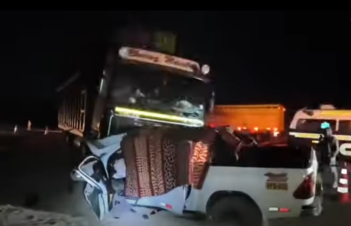 Dos mujeres mueren en choque en la Panamericana Sur, a la altura de Pampa Baja